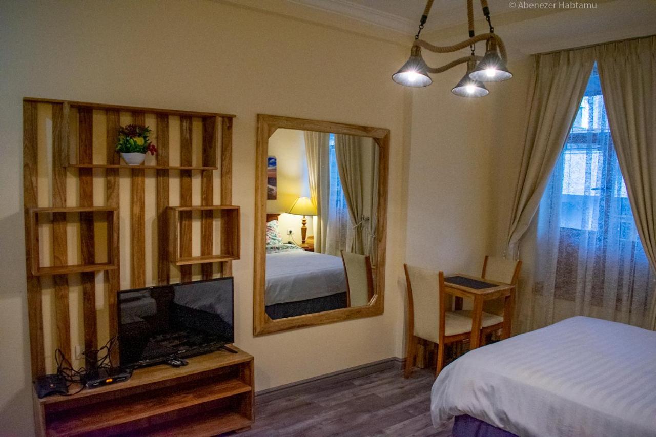 Choice Guest House 2 Addis Abeba Esterno foto