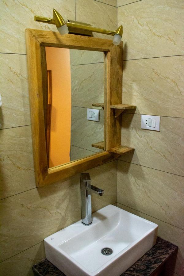 Choice Guest House 2 Addis Abeba Esterno foto