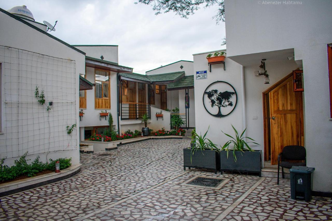 Choice Guest House 2 Addis Abeba Esterno foto