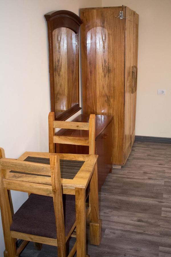 Choice Guest House 2 Addis Abeba Esterno foto